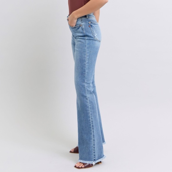 Judy Blue Full Size Raw Hem High Rise Bootcut Jeans - Picture 7 of 8